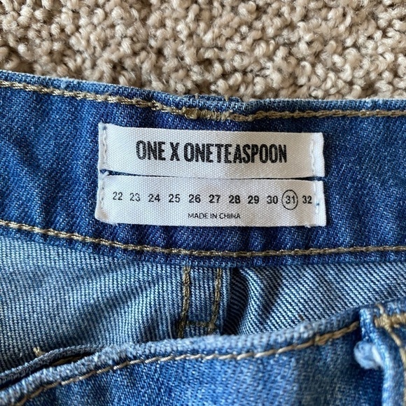 One x One Teaspoon Awesome Baggies Jeans Relaxed Leg Sz 31 Distressed - Picture 7 of 11